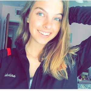 Meet your Posher, Sabrina